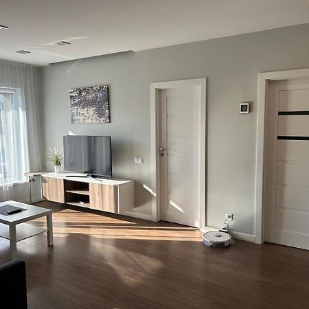 Your Home - Spacious Apartment In City Center, With Balcony & Self Check-In Vilnius Luaran gambar