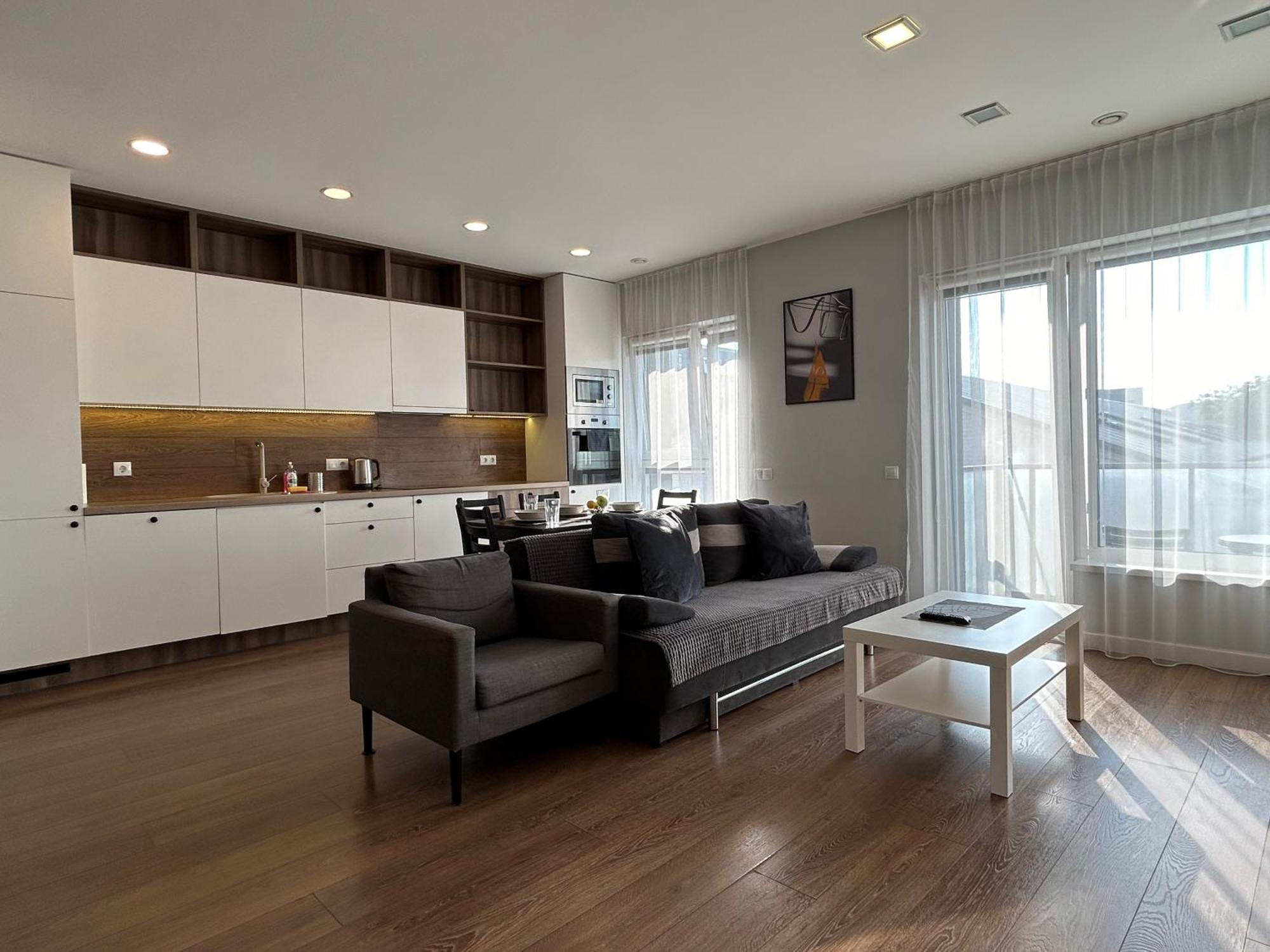 Your Home - Spacious Apartment In City Center, With Balcony & Self Check-In Vilnius Luaran gambar